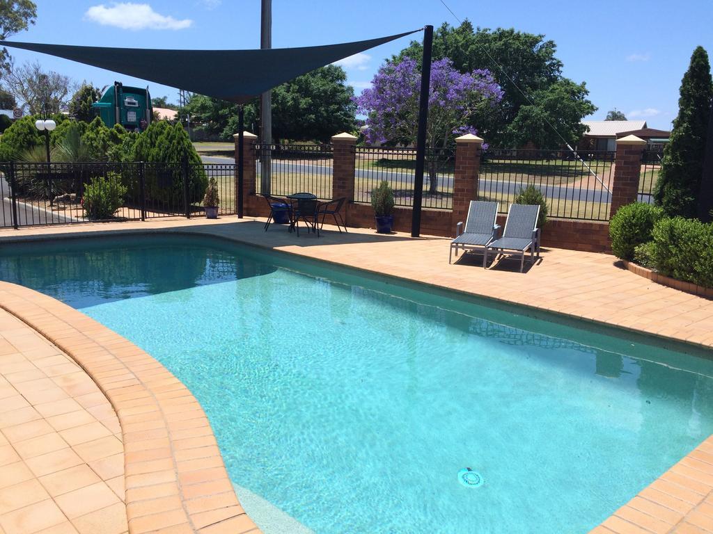 Cotswold Motor Inn Toowoomba Værelse billede