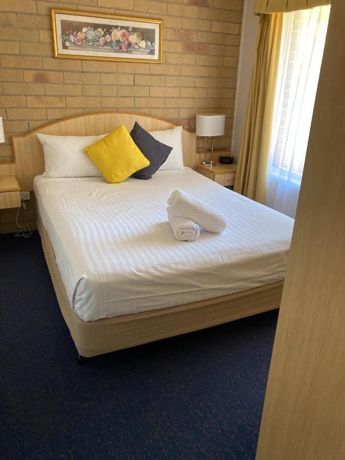 Cotswold Motor Inn Toowoomba Eksteriør billede