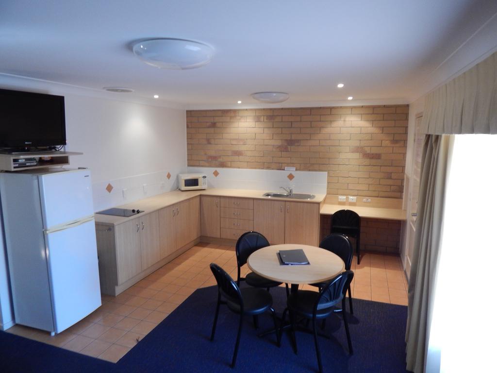 Cotswold Motor Inn Toowoomba Eksteriør billede