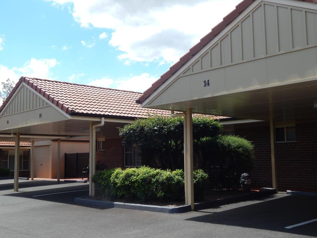 Cotswold Motor Inn Toowoomba Eksteriør billede