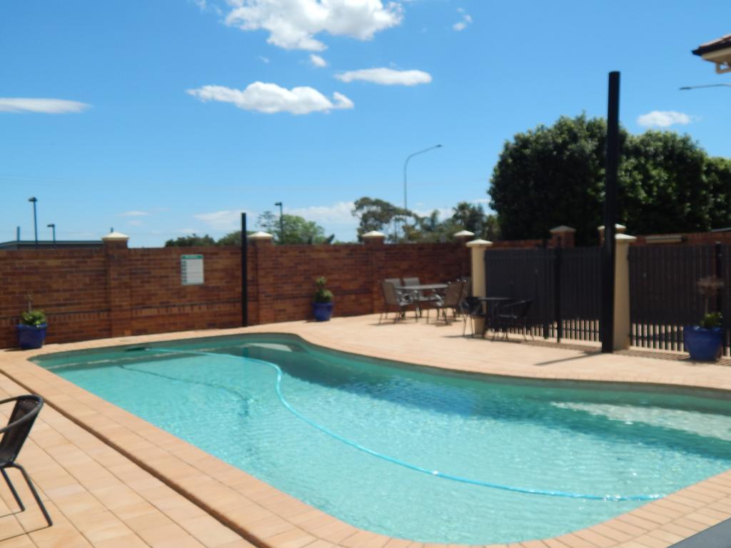 Cotswold Motor Inn Toowoomba Eksteriør billede