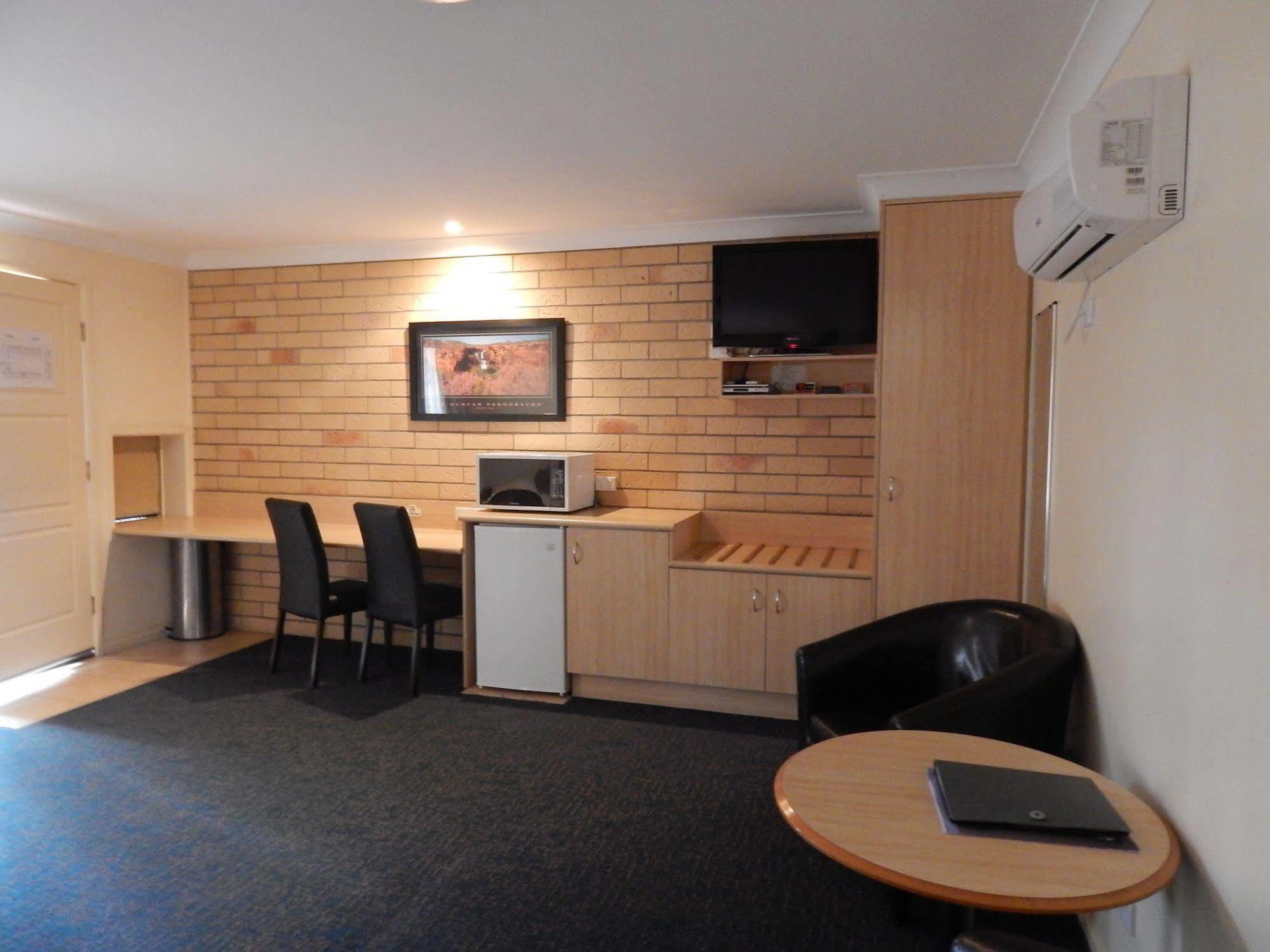 Cotswold Motor Inn Toowoomba Eksteriør billede