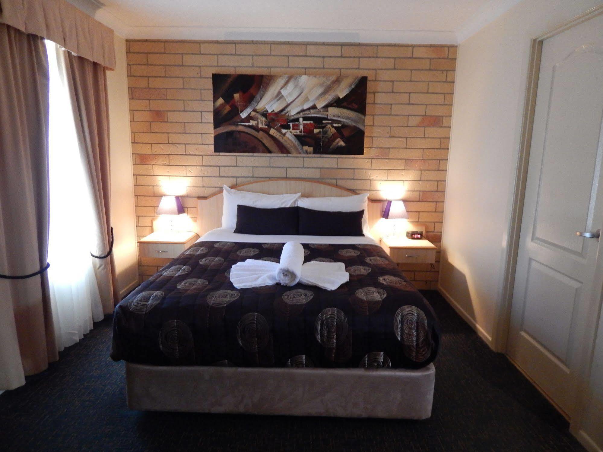Cotswold Motor Inn Toowoomba Eksteriør billede