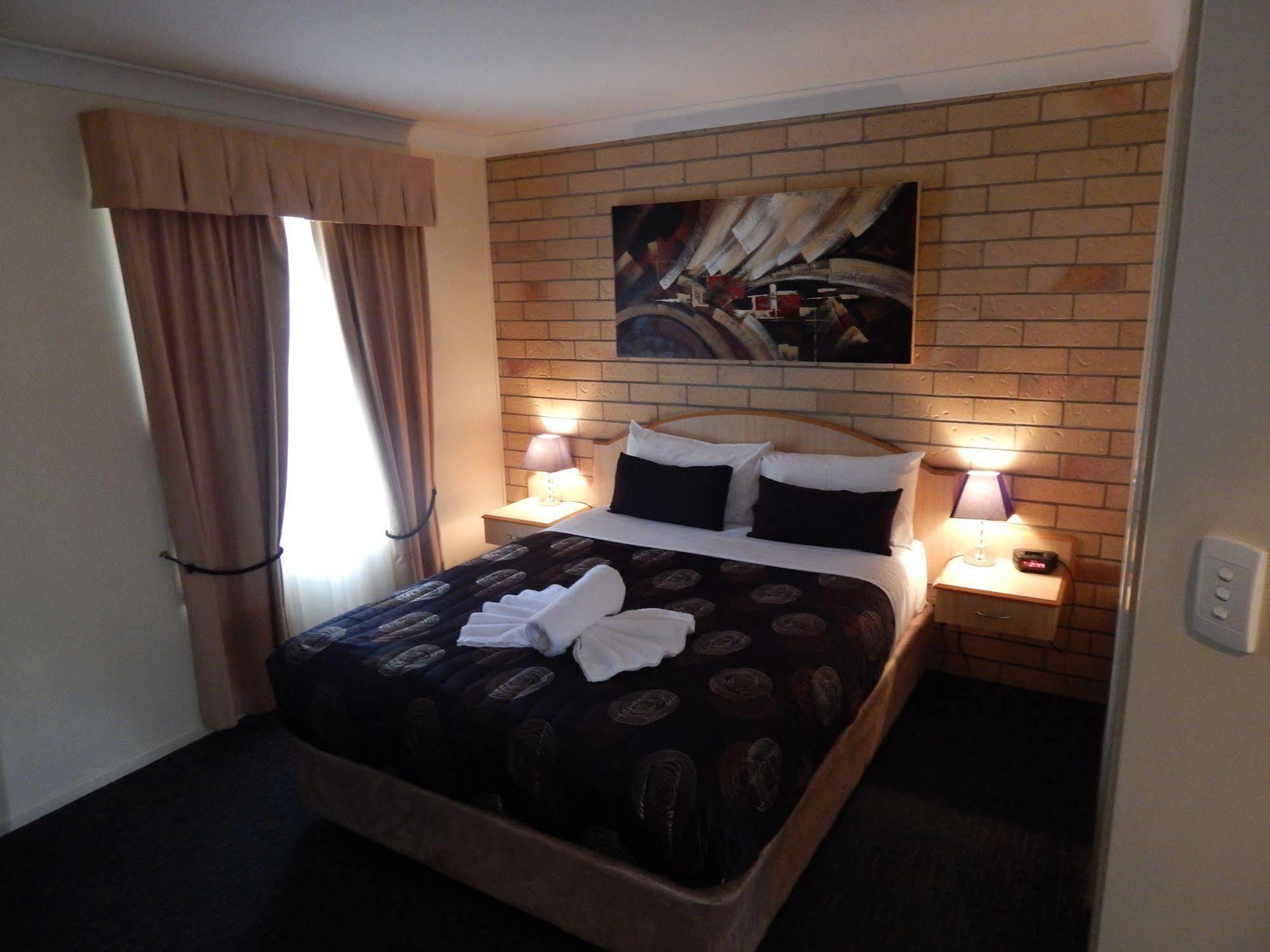 Cotswold Motor Inn Toowoomba Eksteriør billede