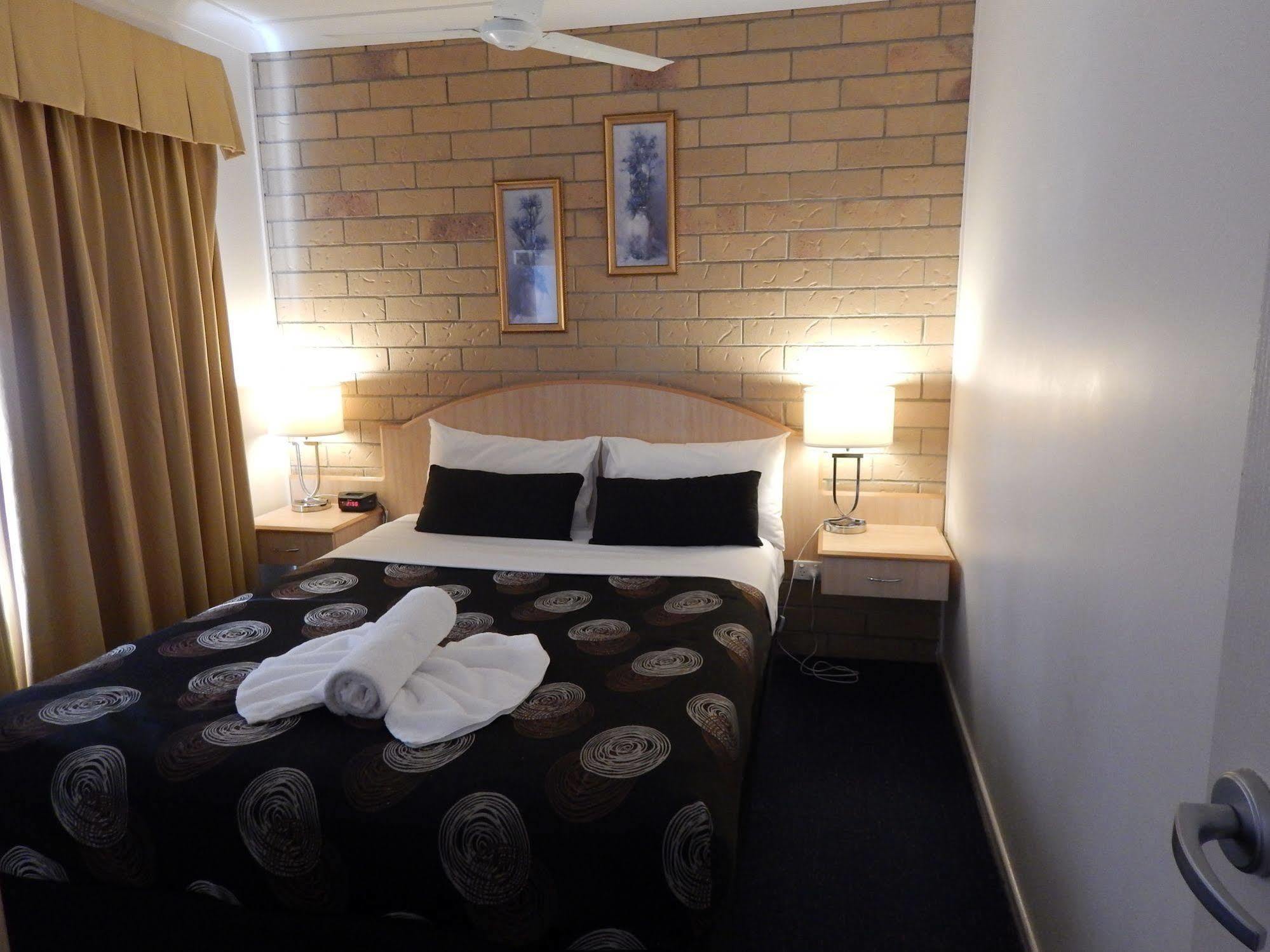 Cotswold Motor Inn Toowoomba Eksteriør billede
